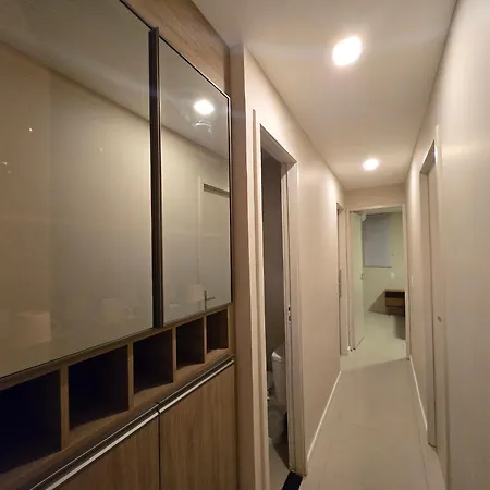 Apartamento Moderno E Perto Da Emilio Hinko
